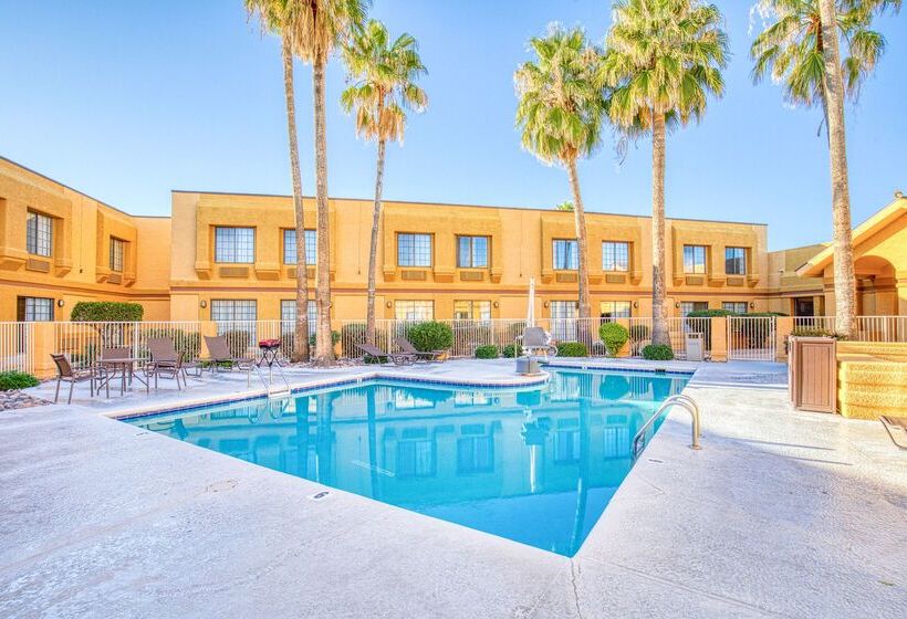 ホテル Best Western Green Valley Inn