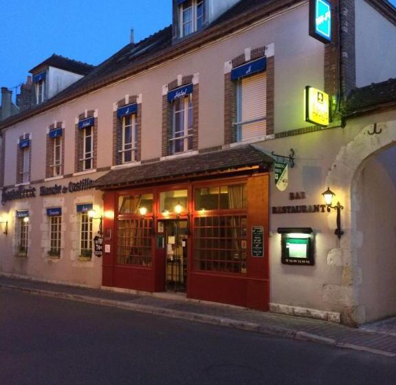 فندق Blanche De Castille