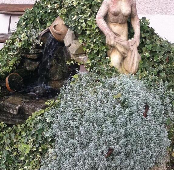 فندق Blanche De Castille