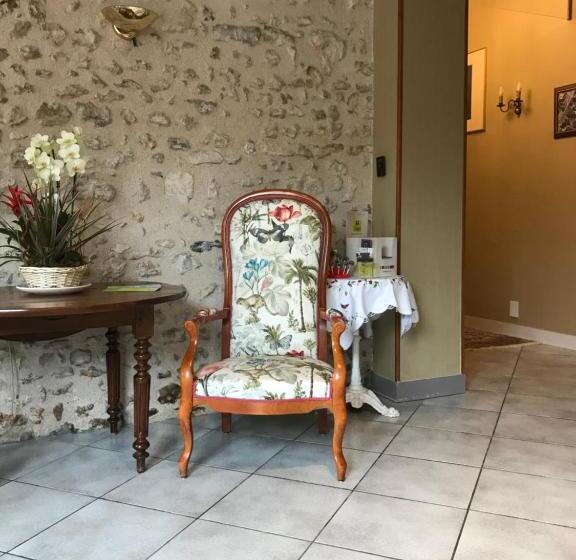 فندق Blanche De Castille