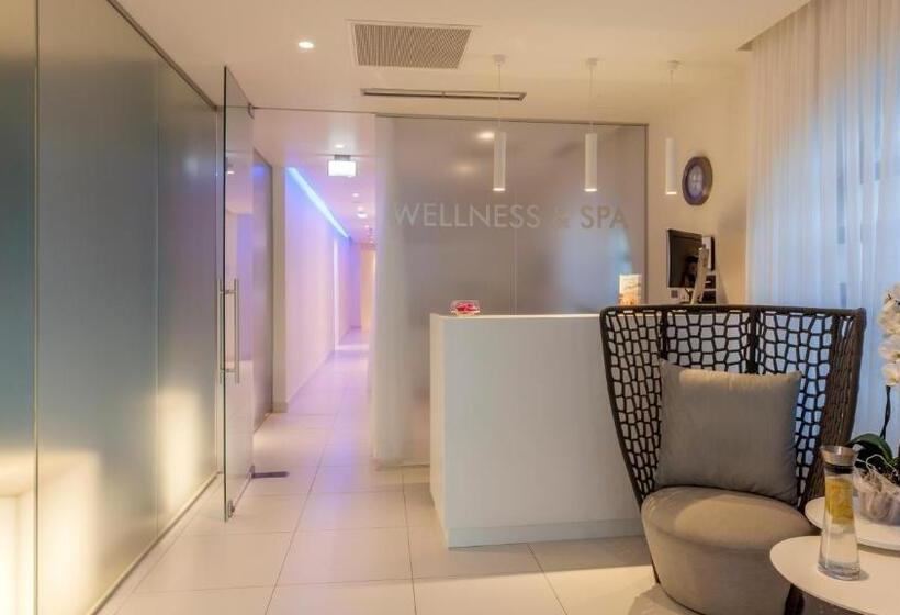 فندق Bluesun Berulia