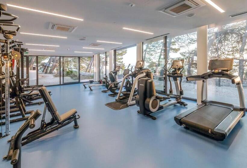 فندق Bluesun Berulia