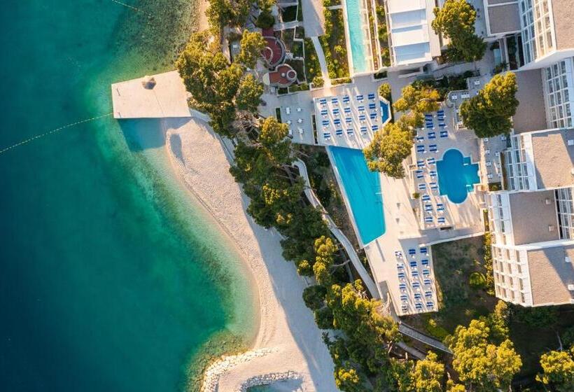 فندق Bluesun Berulia