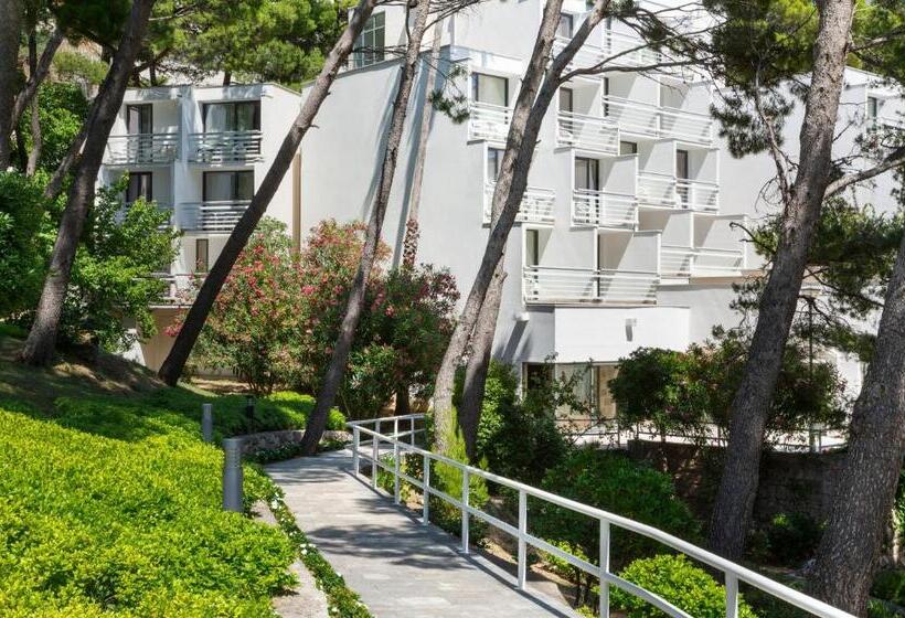 فندق Bluesun Berulia