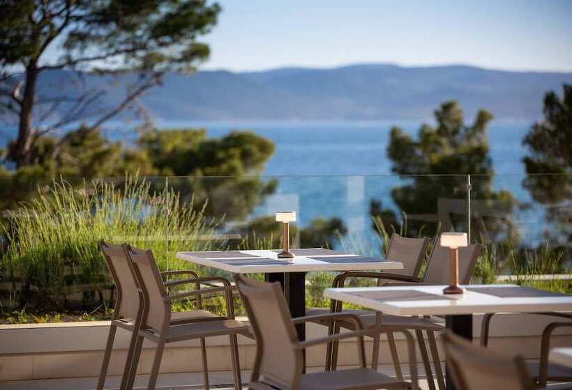 فندق Bluesun Berulia