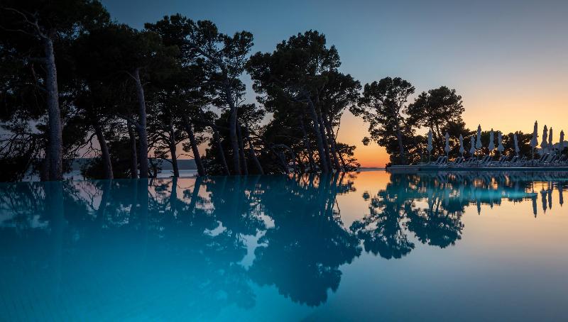 فندق Bluesun Berulia