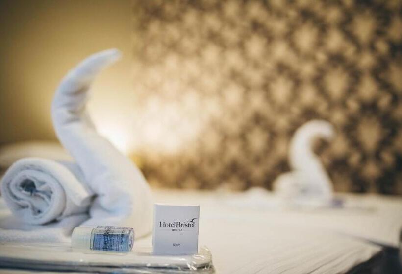 هتل Bristol
