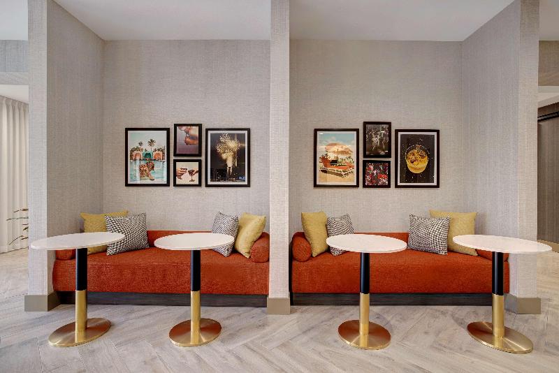 בית מלון כפרי Doubletree By Hilton Palmdale, Ca