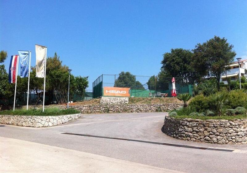 Dražica   Hotel Resort Dražica