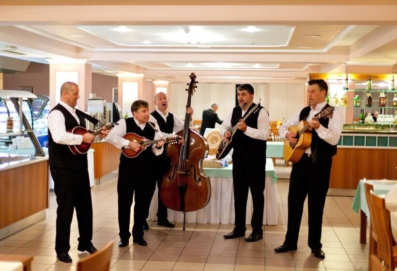 Dražica   Hotel Resort Dražica