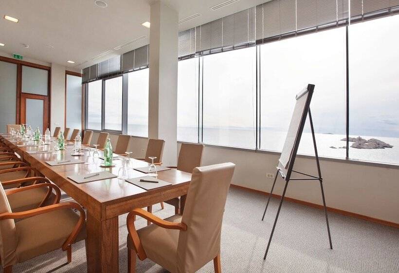 Отель Dubrovnik Palace