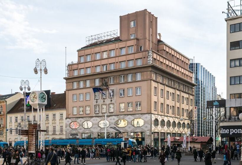 בית מלון כפרי Dubrovnik