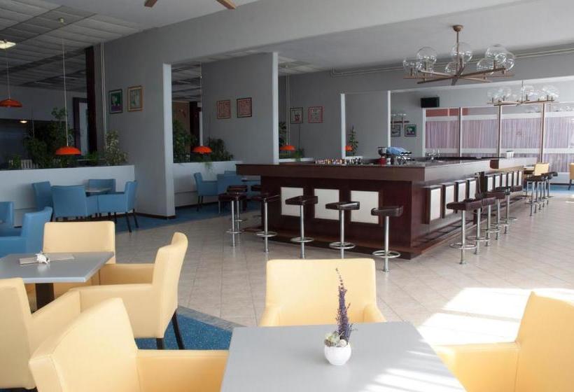 호텔 Eva Sunny  & Residence By Valamar