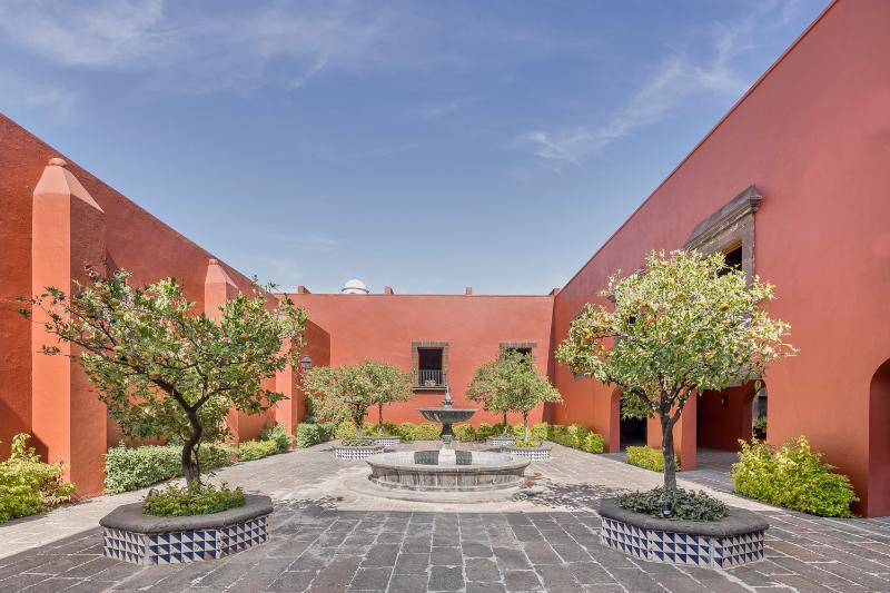 فندق Fiesta Americana Hacienda Galindo Resort & Spa