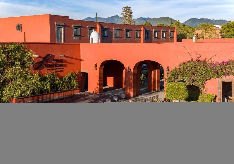 فندق Fiesta Americana Hacienda Galindo Resort & Spa