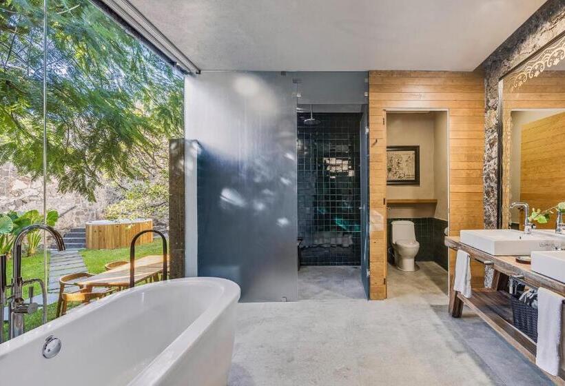 فندق Fiesta Americana Hacienda Galindo Resort & Spa