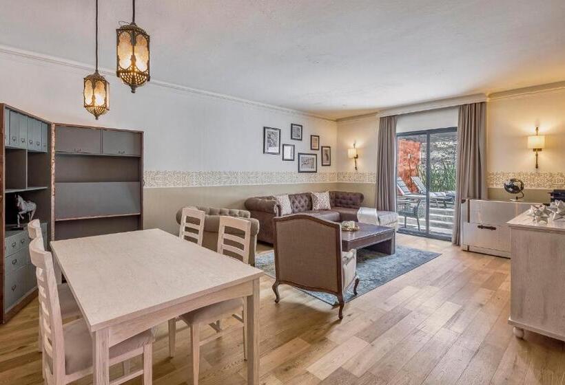 فندق Fiesta Americana Hacienda Galindo Resort & Spa