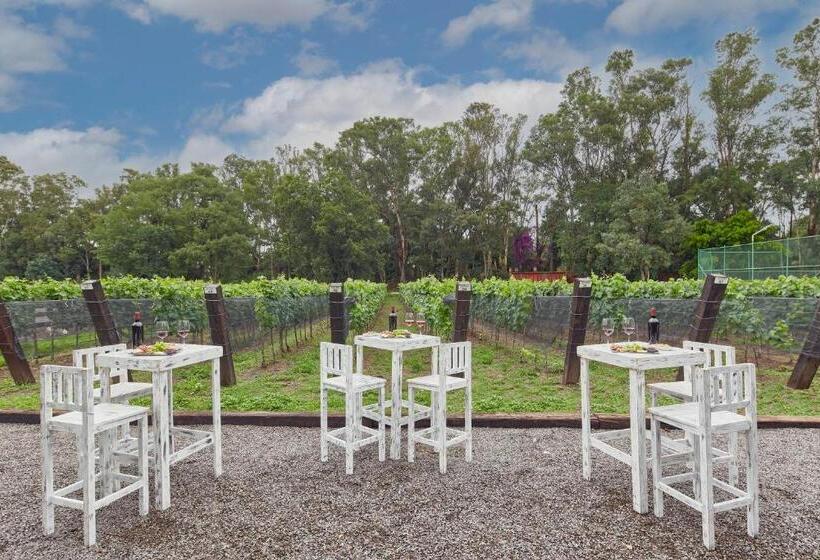 فندق Fiesta Americana Hacienda Galindo Resort & Spa