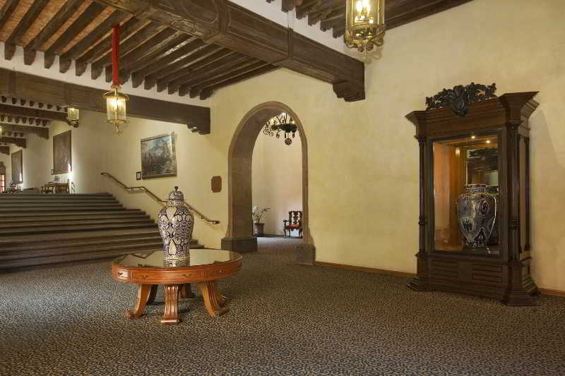 فندق Fiesta Americana Hacienda Galindo Resort & Spa