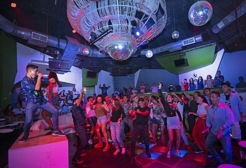 فندق Gran Festivall Resort