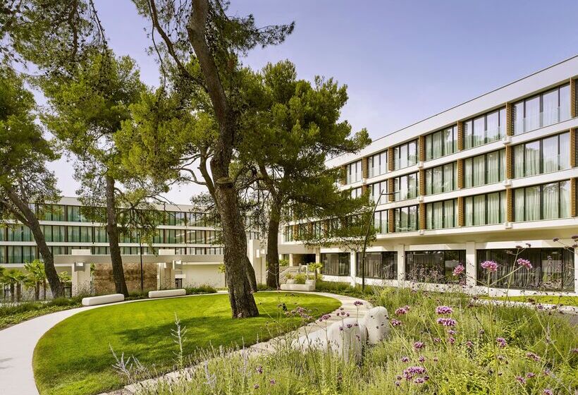 Grand Hotel Brioni Pula, A Radisson Collection