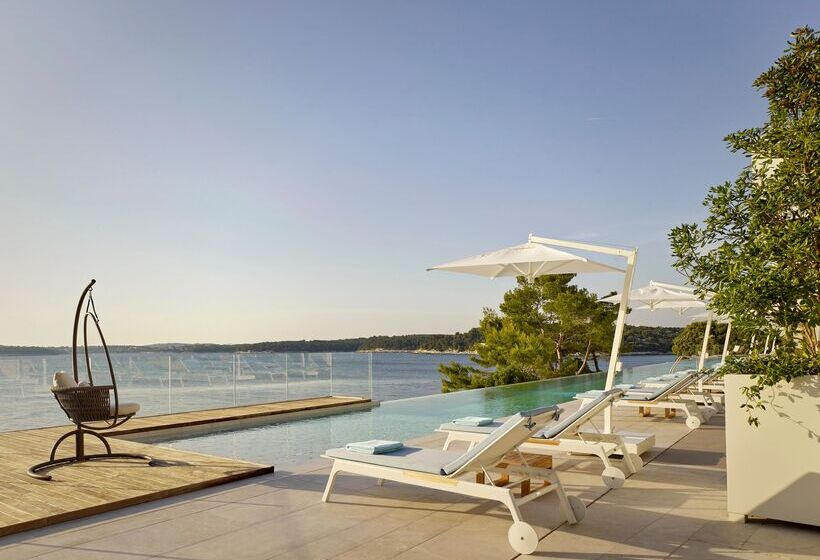 Grand Hotel Brioni Pula, A Radisson Collection