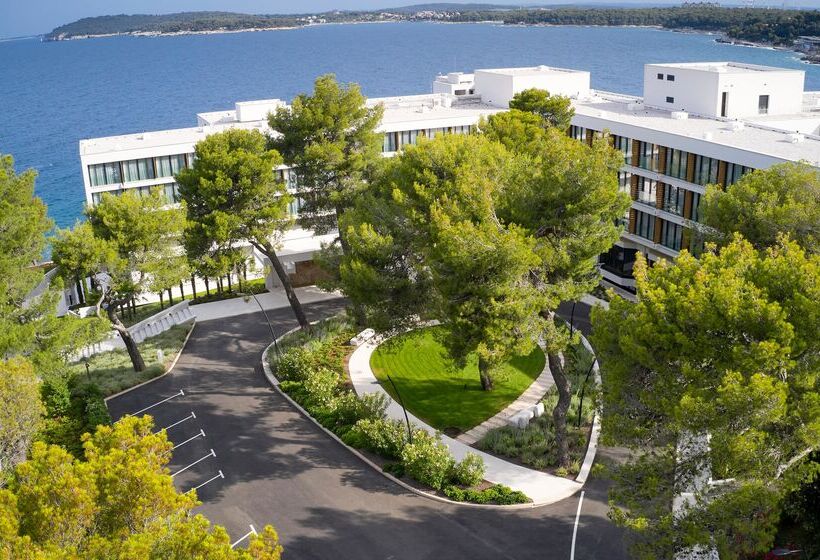 Grand Hotel Brioni Pula, A Radisson Collection