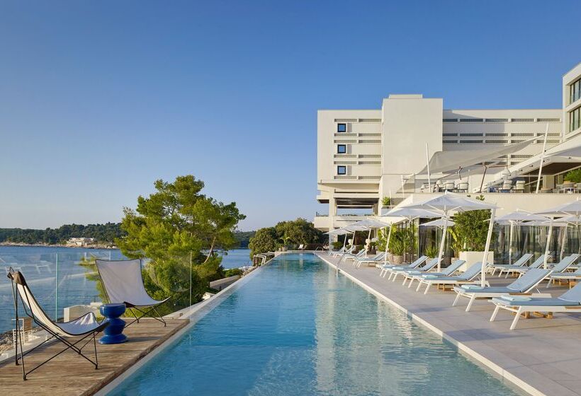 Grand Hotel Brioni Pula, A Radisson Collection