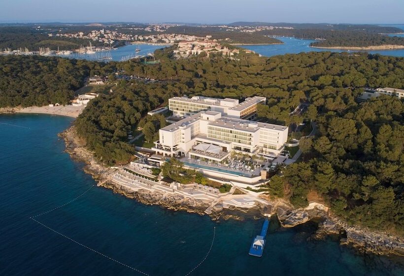 Grand Hotel Brioni Pula, A Radisson Collection