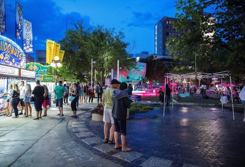 ホテル Holiday Inn Winnipeg South, An Ihg