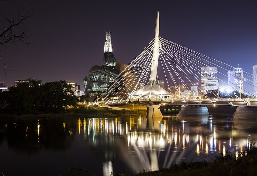 ホテル Holiday Inn Winnipeg South, An Ihg