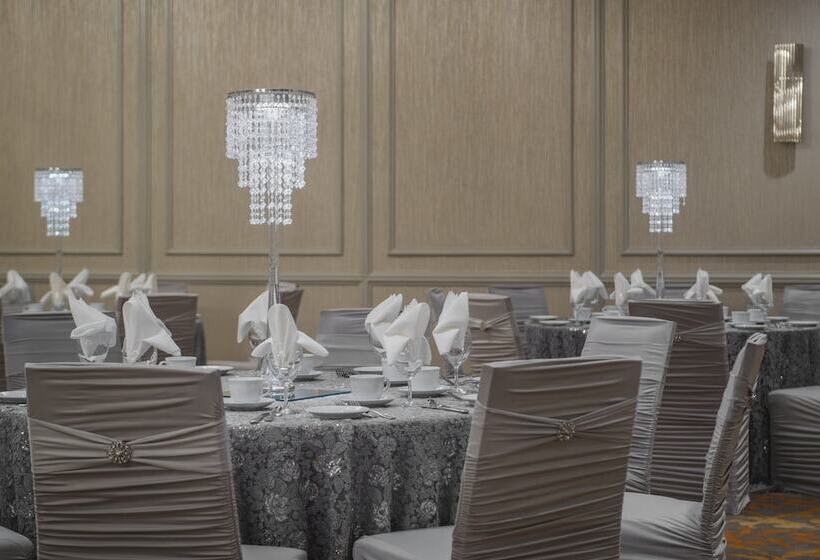 ホテル Holiday Inn Winnipeg South, An Ihg