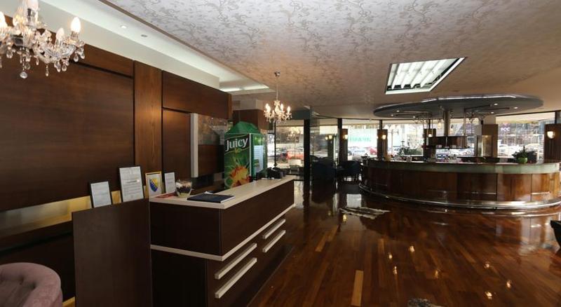 בית מלון כפרי Holiday