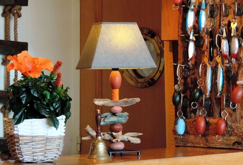 ホテル Hôtel Aux Tamaris Vue Mer