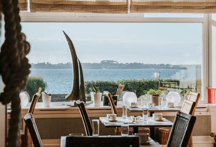 ホテル Hôtel Aux Tamaris Vue Mer