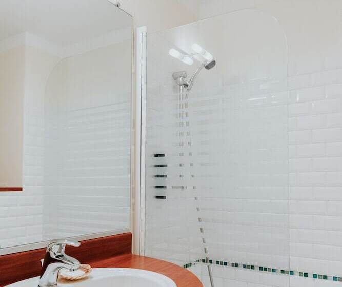 ホテル Hôtel Aux Tamaris Vue Mer