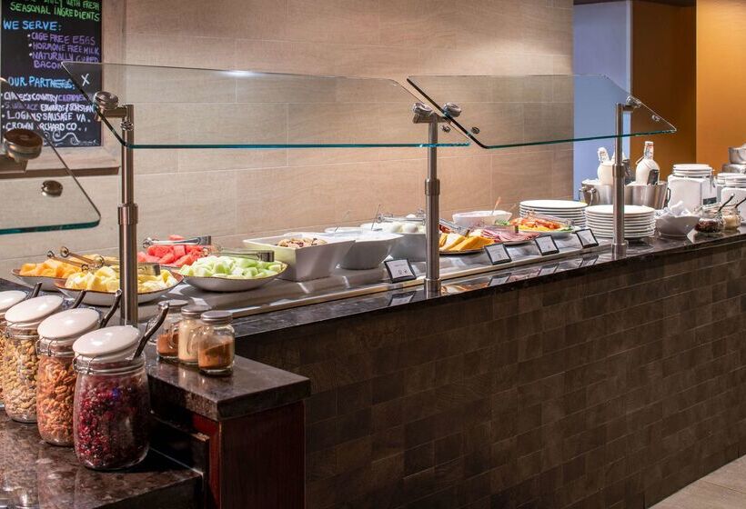 هتل Hyatt Regency Crystal City At Reagan National Airport