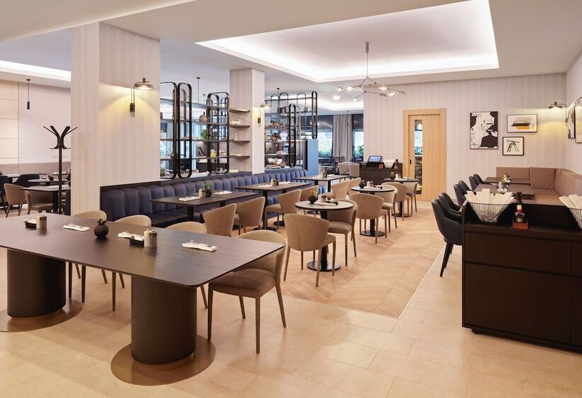 Maistra City Vibes Hotel International