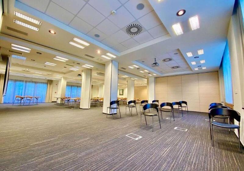 ホテル Kranjska Gora