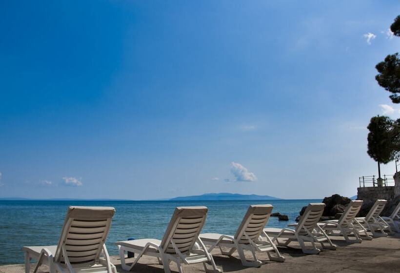 هتل Kvarner  Liburnia