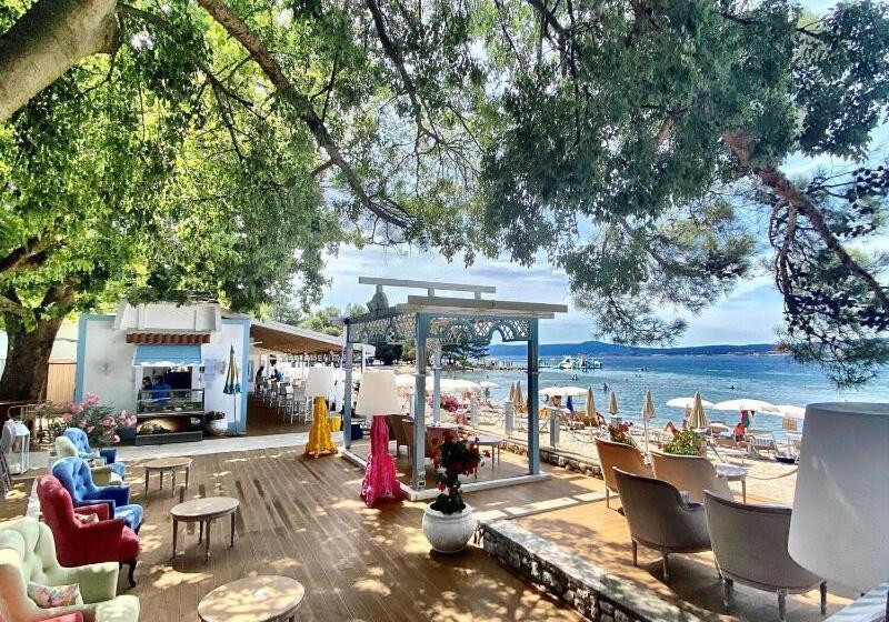 Hotel Kvarner Palace