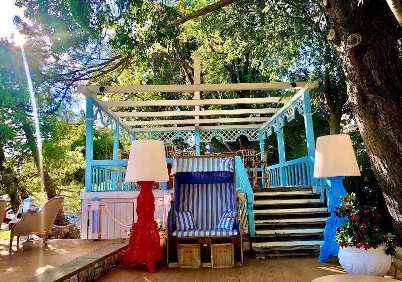 Hotel Kvarner Palace