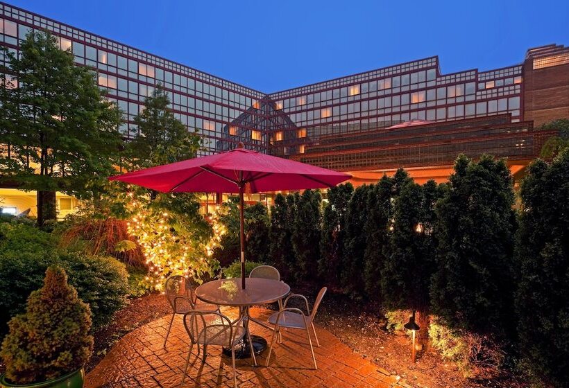 ホテル Laguardia Plaza