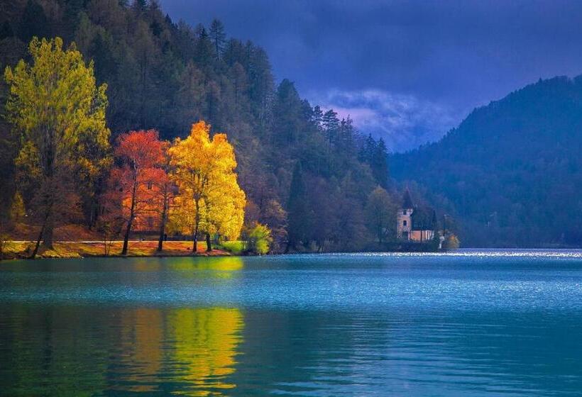 בית מלון כפרי Lovec