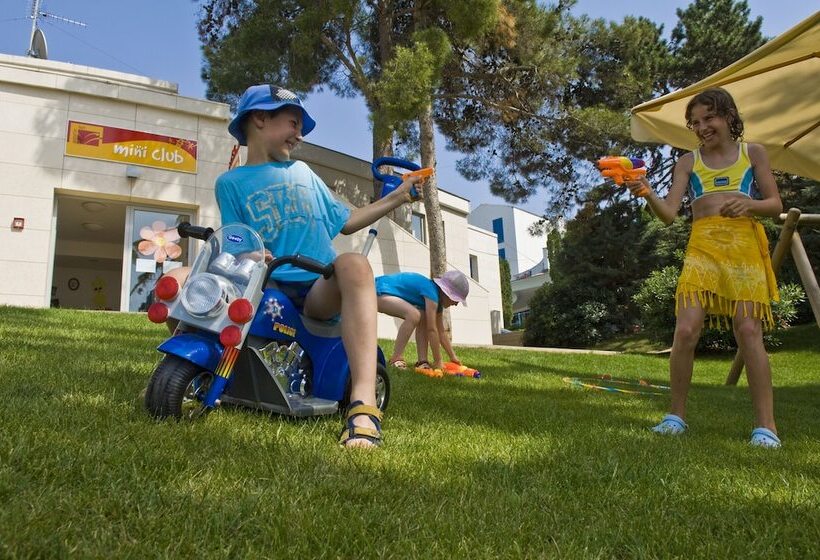 فندق Maistra Select Pineta