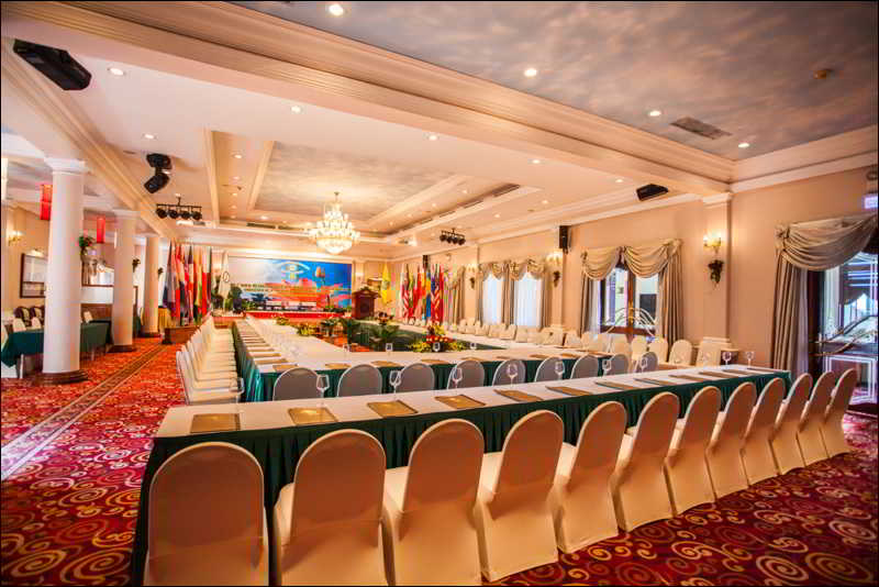 هتل Majestic Saigon