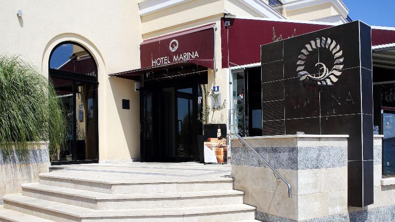 هتل Marina