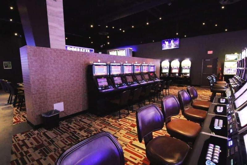 בית מלון כפרי Medicine Hat Lodge, Trademark Collection By Wyndham