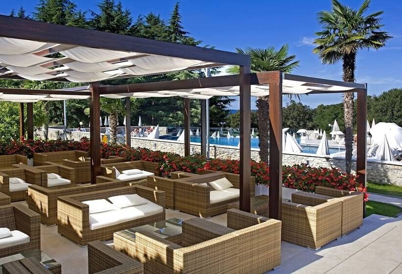 Отель Mediteran Plava Laguna