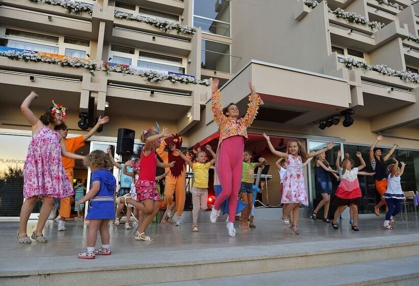 Отель Mediteran Plava Laguna